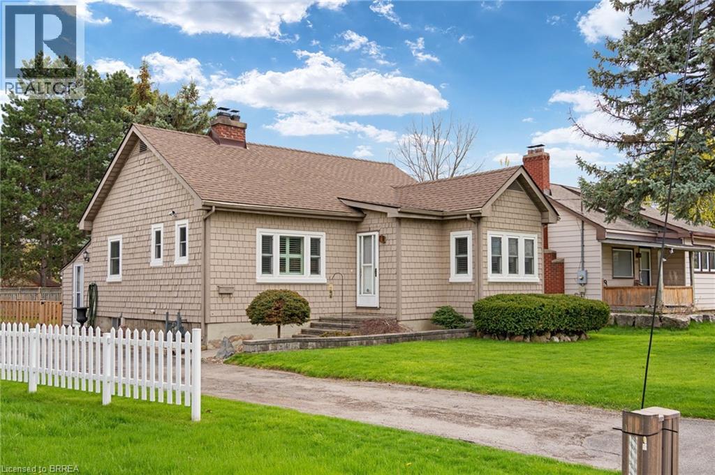 111 TOLLGATE Road - Image 3