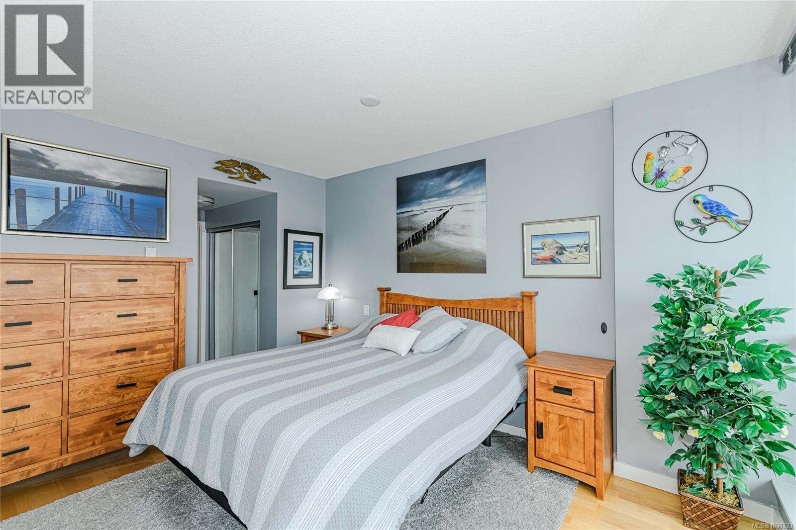 705 732 Cormorant Street, Victoria