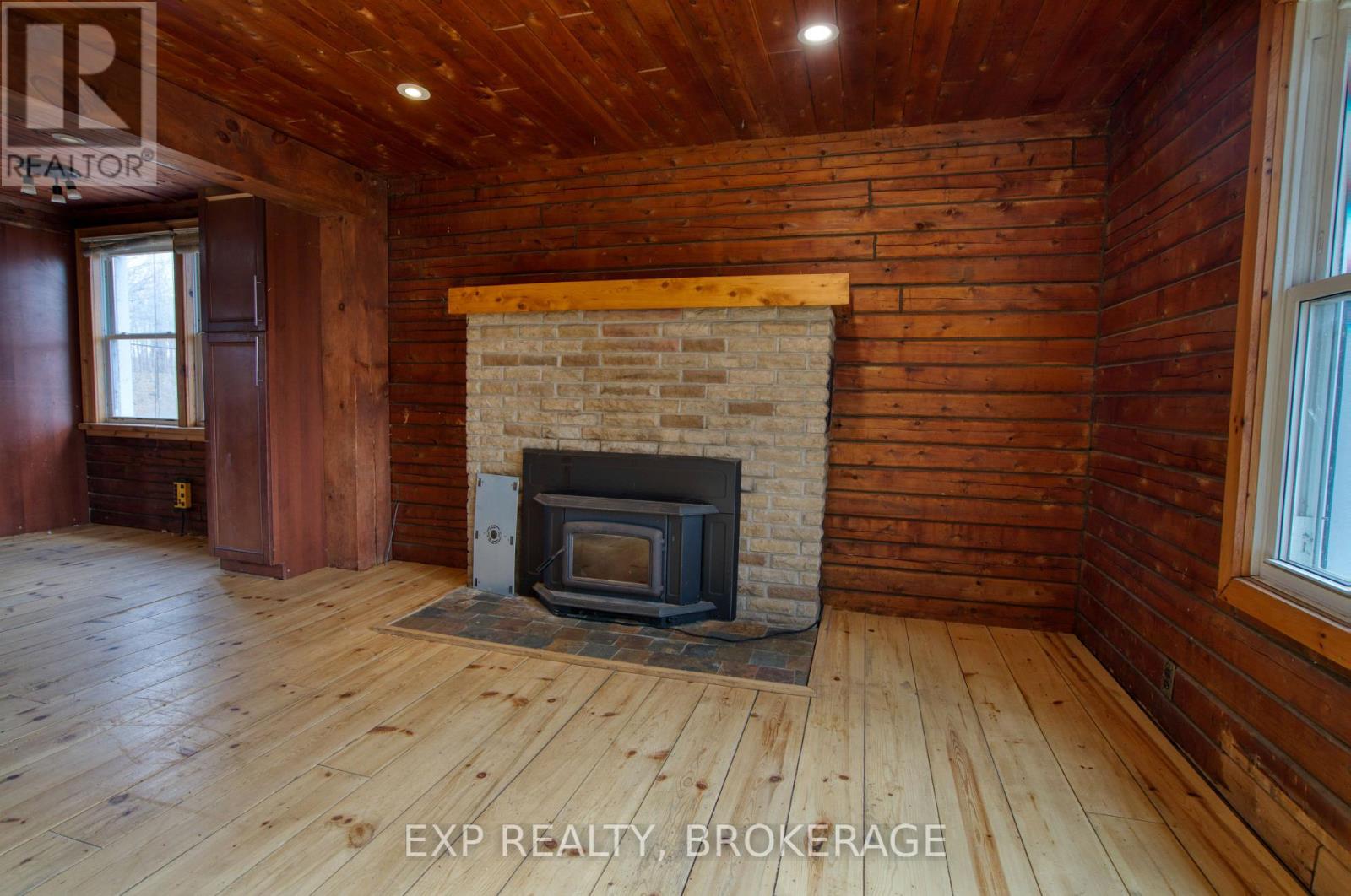 1108 VELEY ROAD - 9