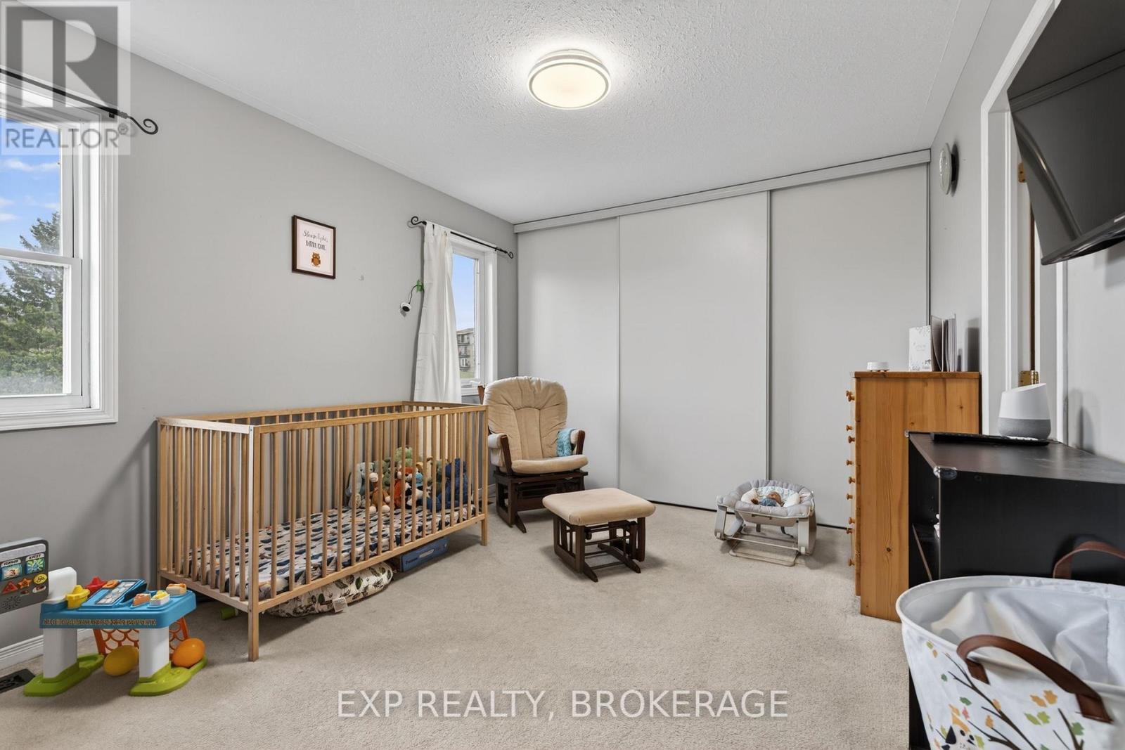 163 GUTHRIE DRIVE - 17