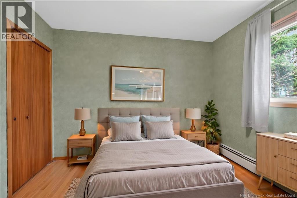 64 Connaught Avenue - 23