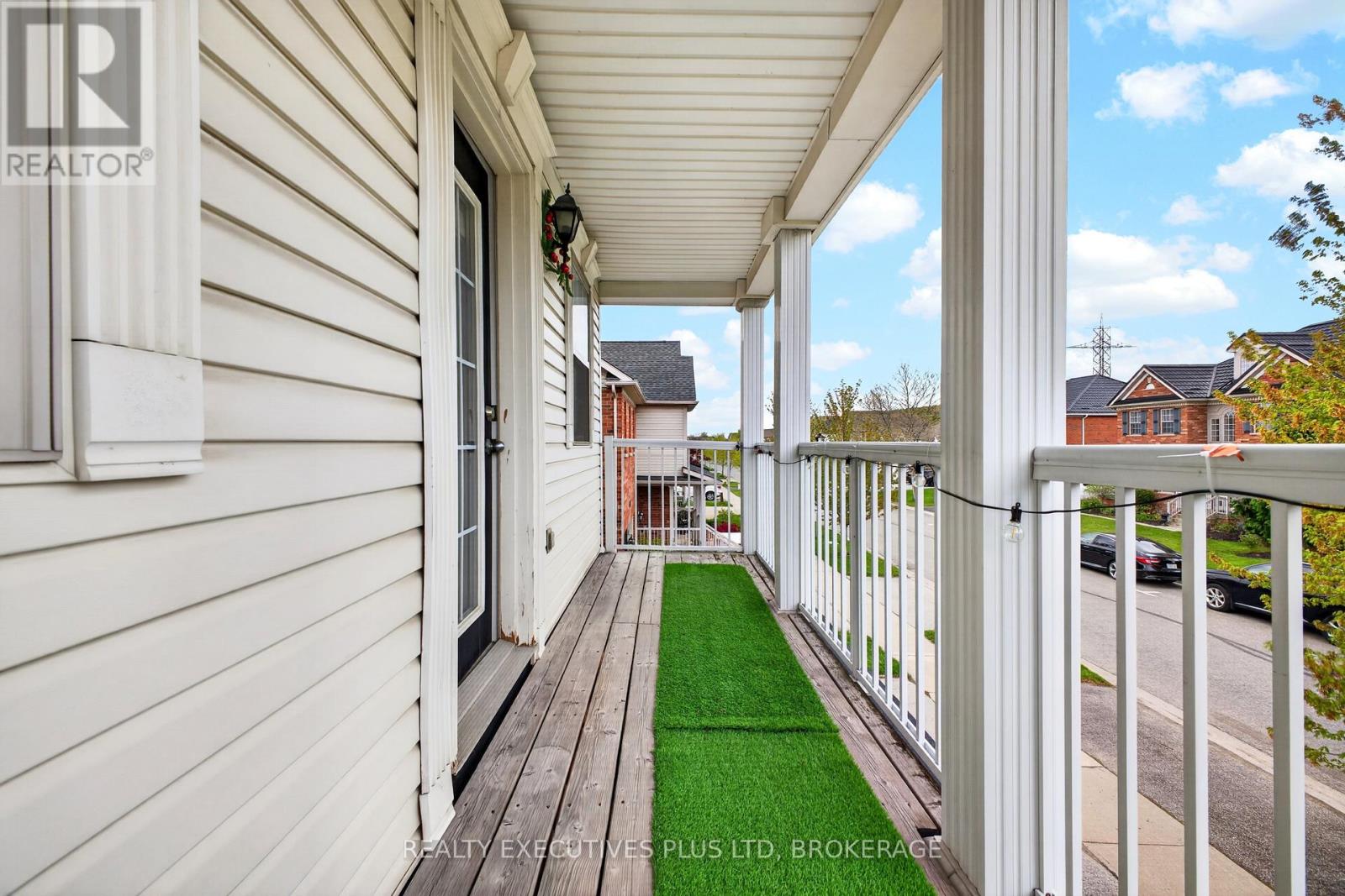 389 WRIGHT CRESCENT - 27