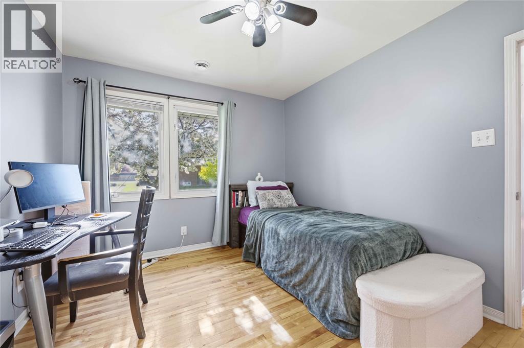 131 Evergreen DRIVE, Sarnia, Ontario, N7T4M2 — Photo 12