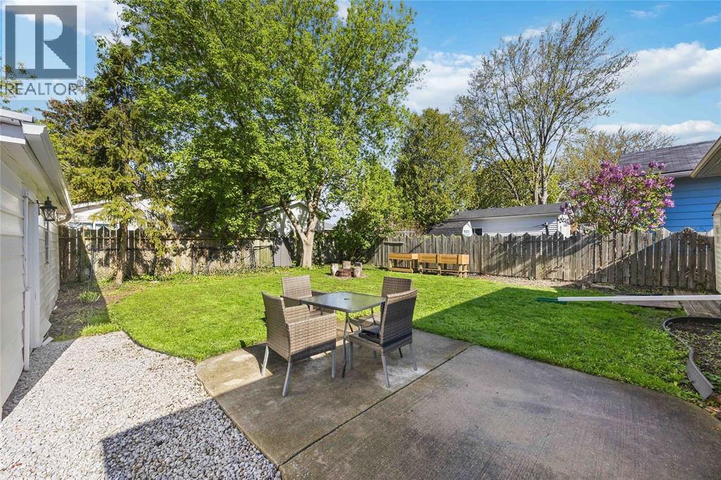 131 Evergreen DRIVE, Sarnia, Ontario, N7T4M2 — Photo 19
