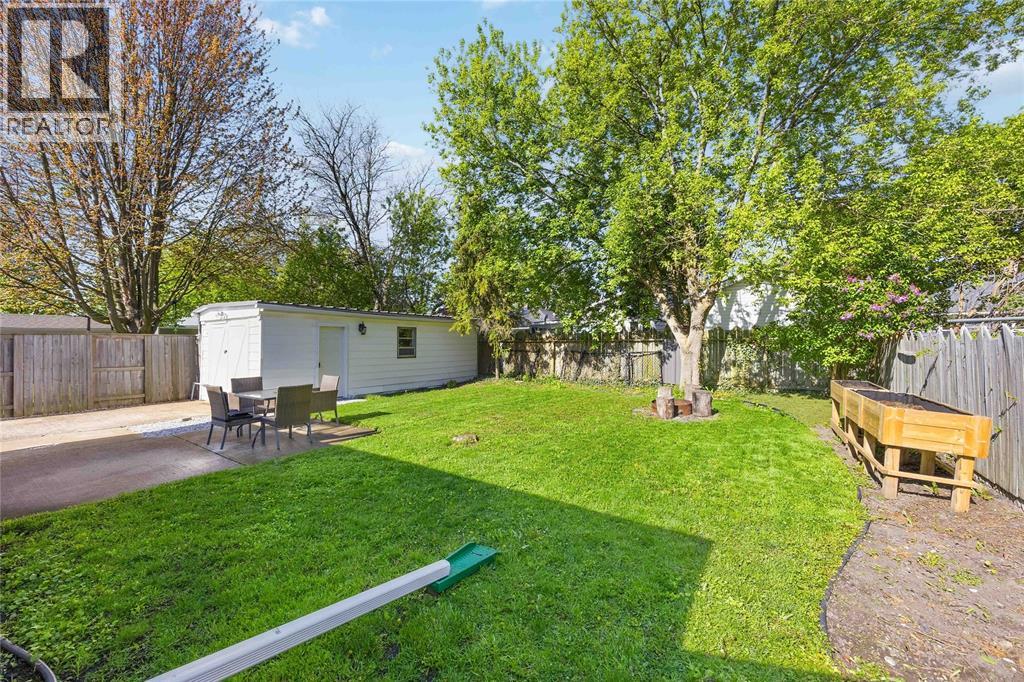 131 Evergreen DRIVE, Sarnia, Ontario, N7T4M2 — Photo 20