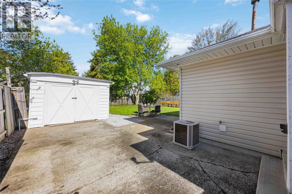 131 Evergreen DRIVE, Sarnia, Ontario, N7T4M2 — Photo 22