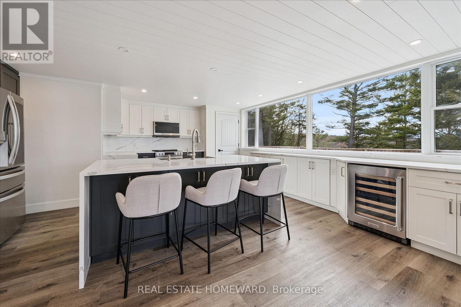 1085 AUSTIN LANE - 15