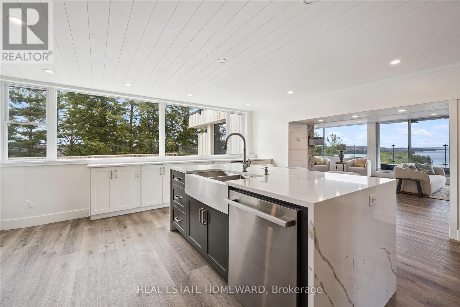 1085 AUSTIN LANE - 18