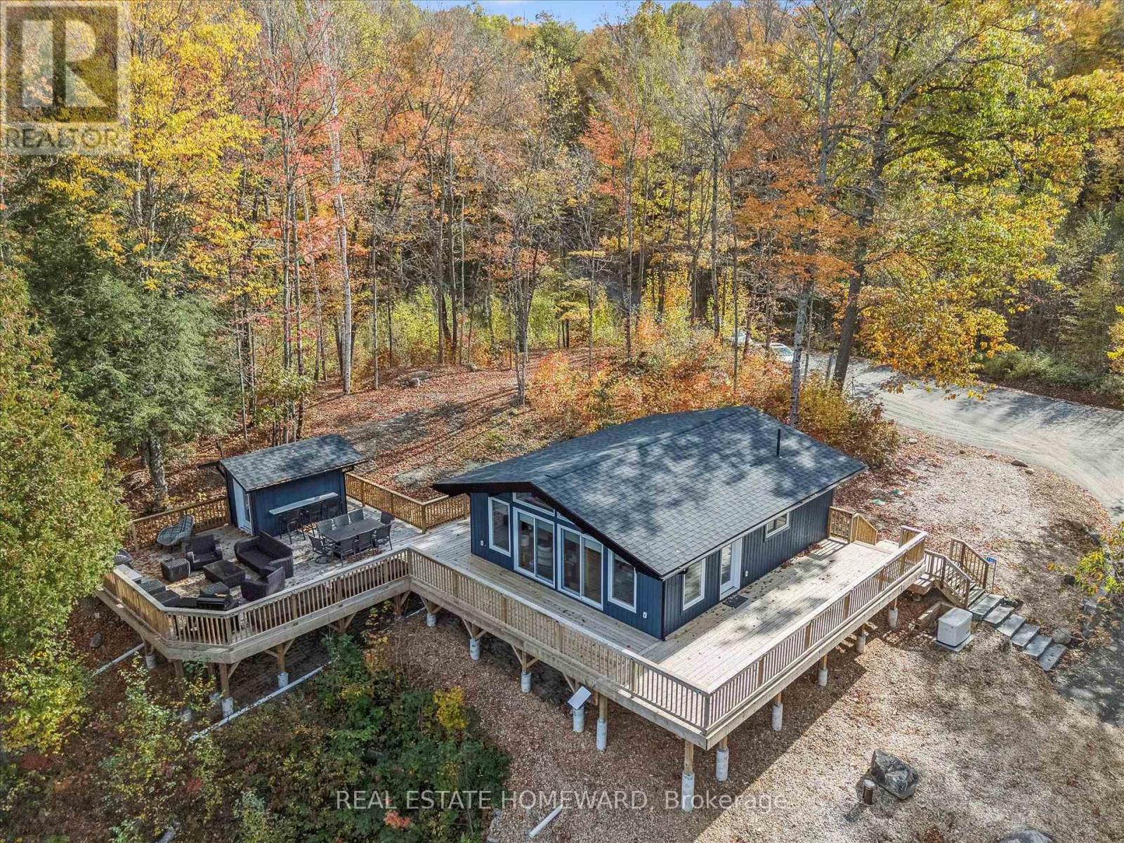 1085 AUSTIN LANE - 31
