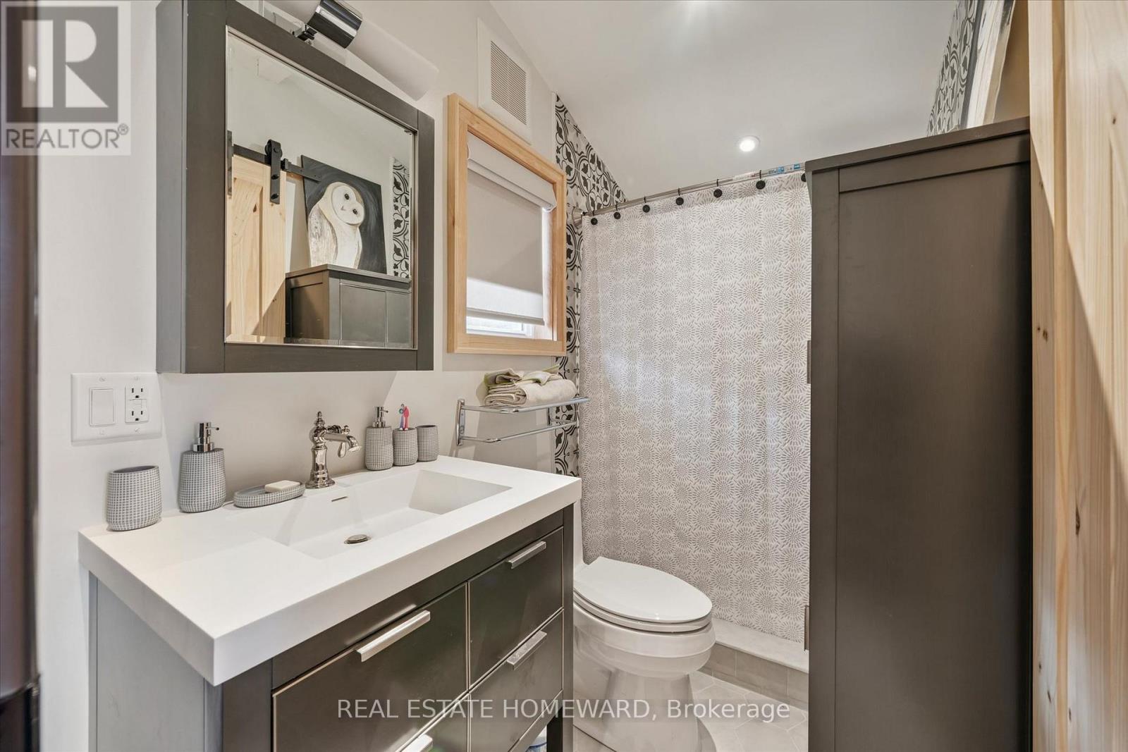 1085 AUSTIN LANE - 46