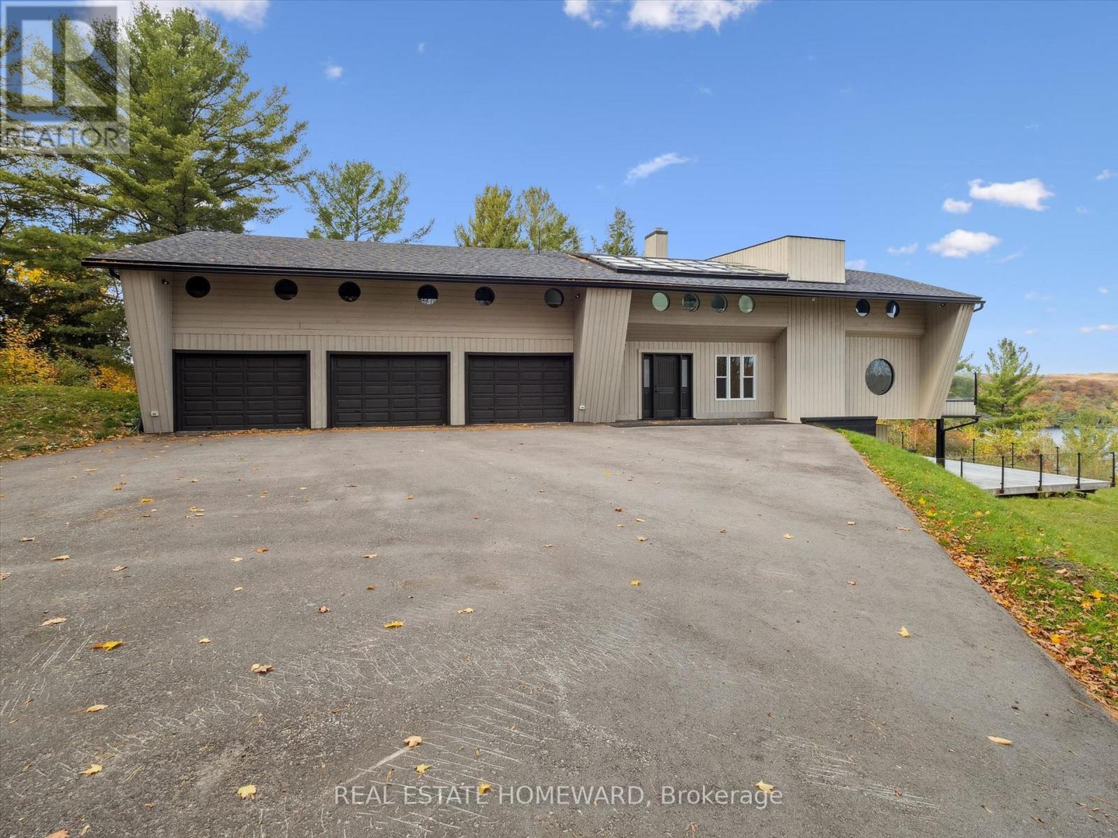 1085 AUSTIN LANE - 5