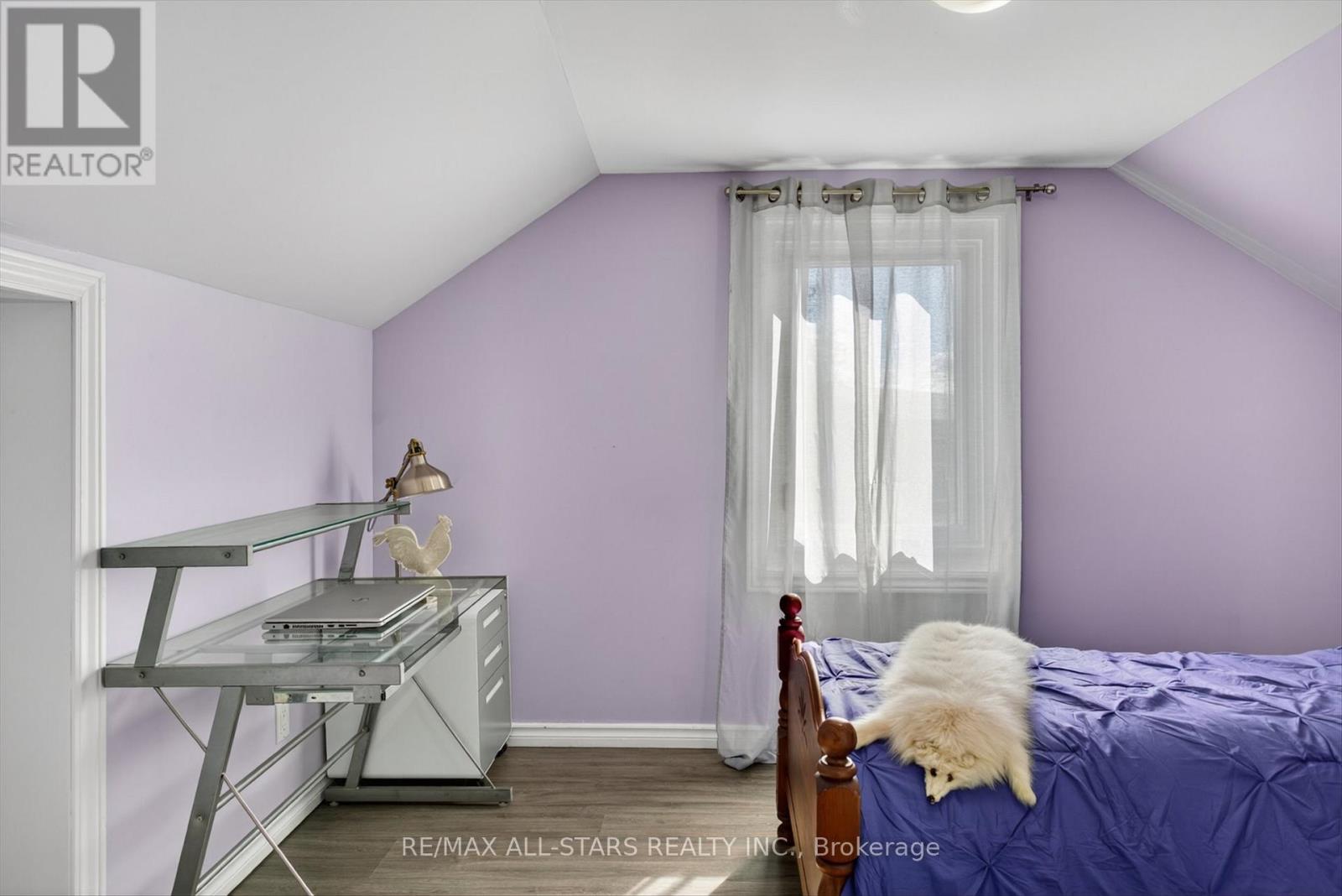 28 PRINCE STREET W - 27