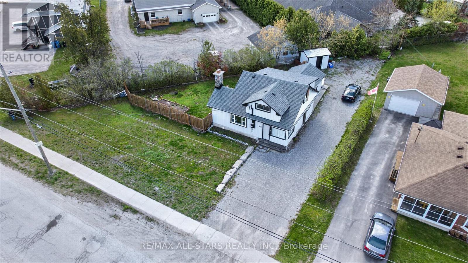 28 PRINCE STREET W - 44