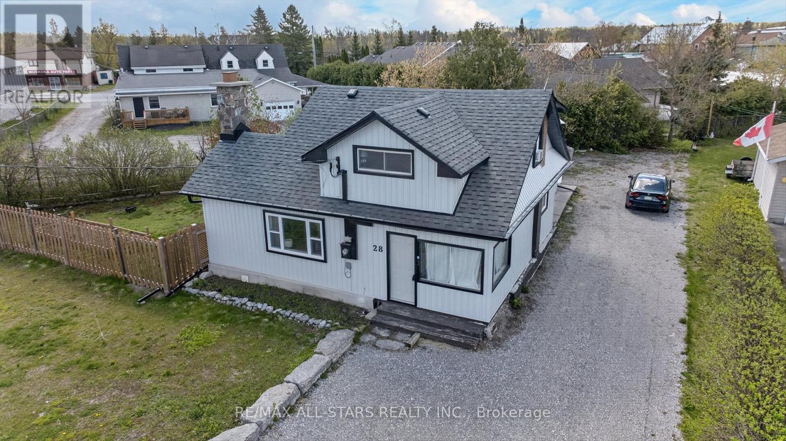 28 PRINCE STREET W - 45