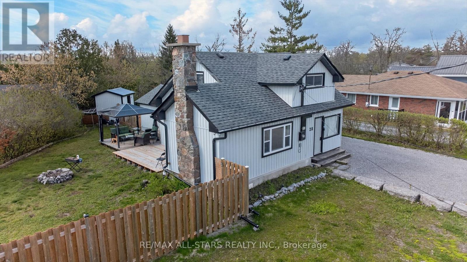 28 PRINCE STREET W - 46