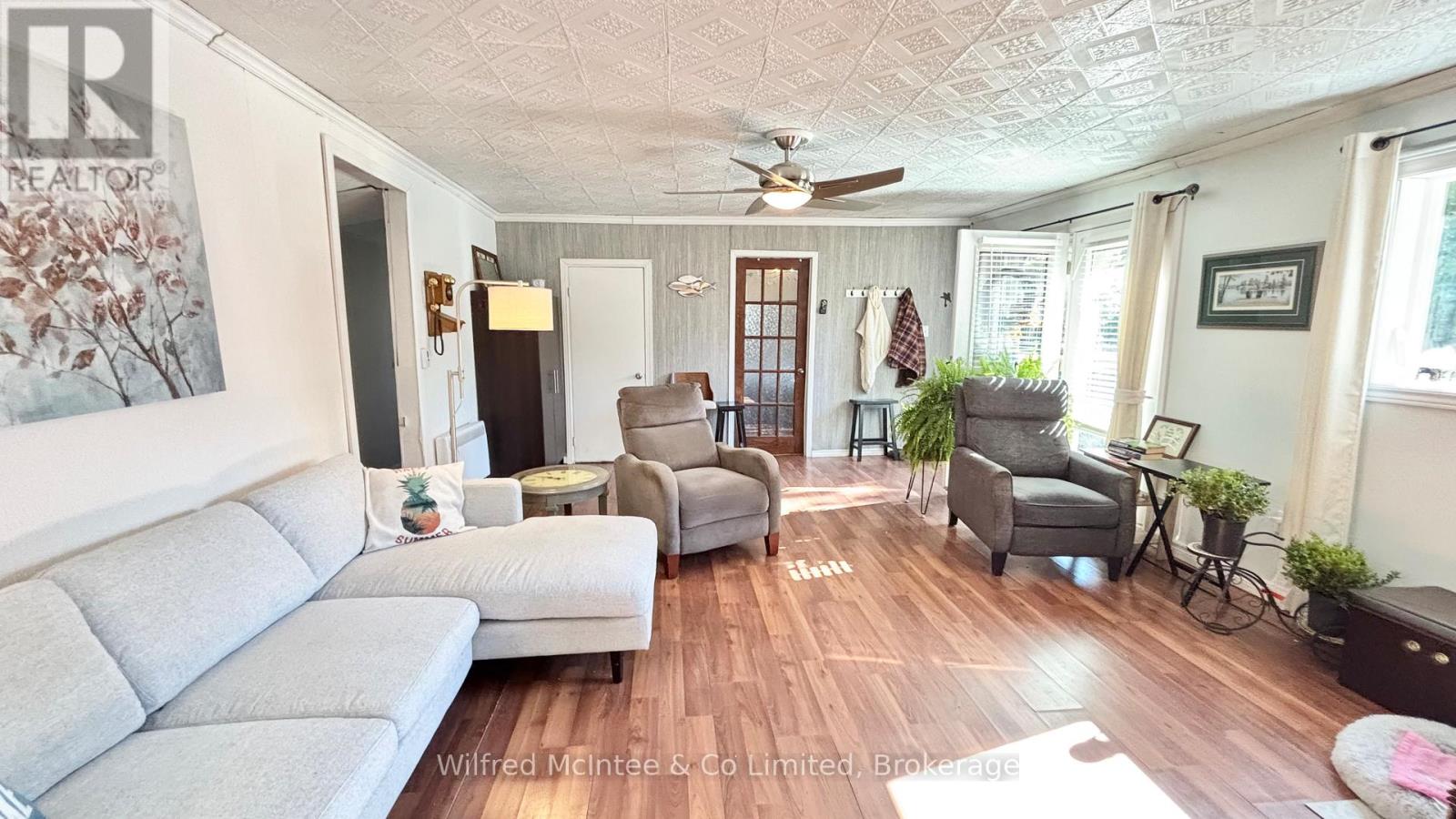 13 3RD AVE S AVENUE S - 19