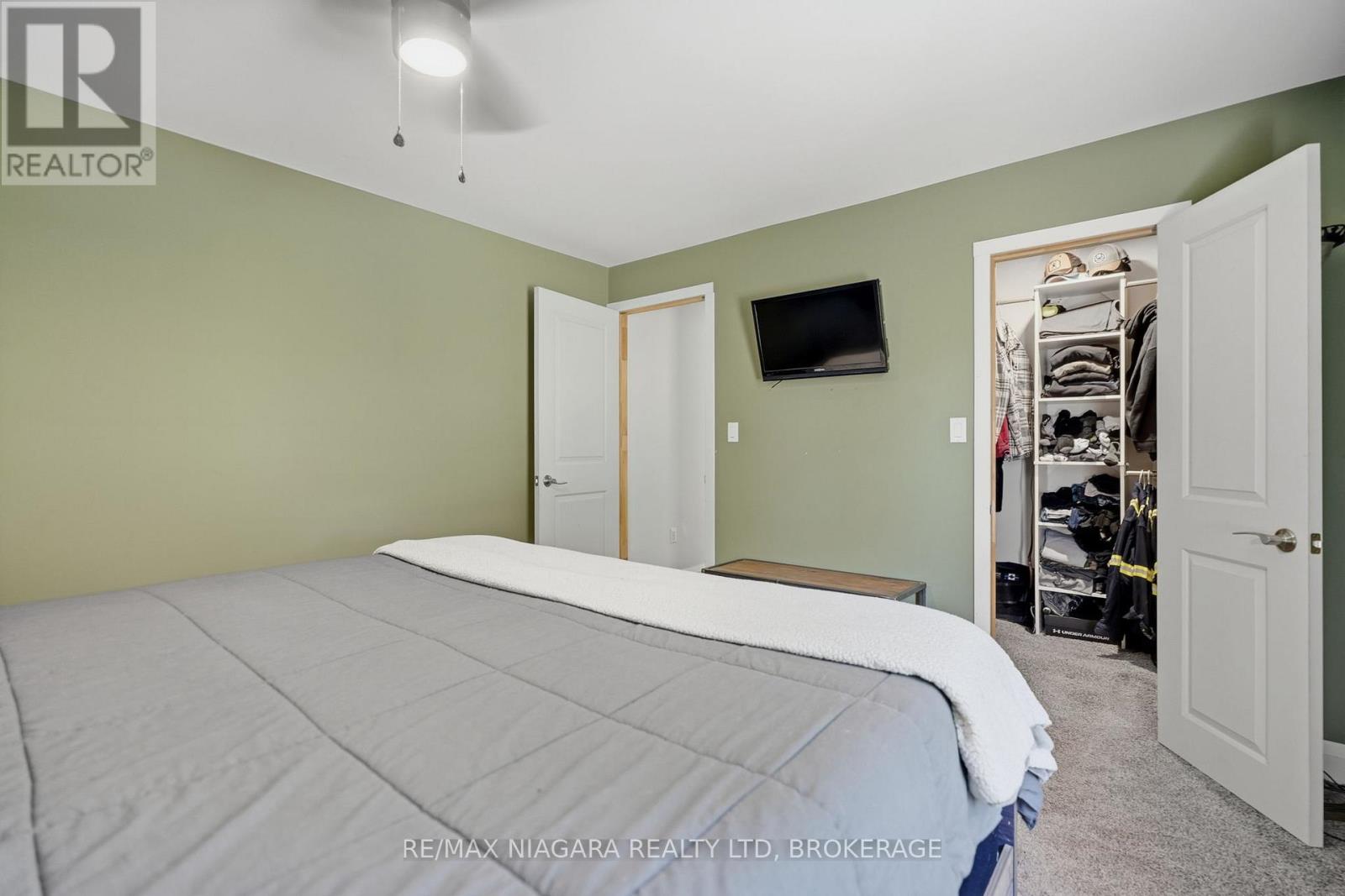 21 VERNE AVENUE - 18
