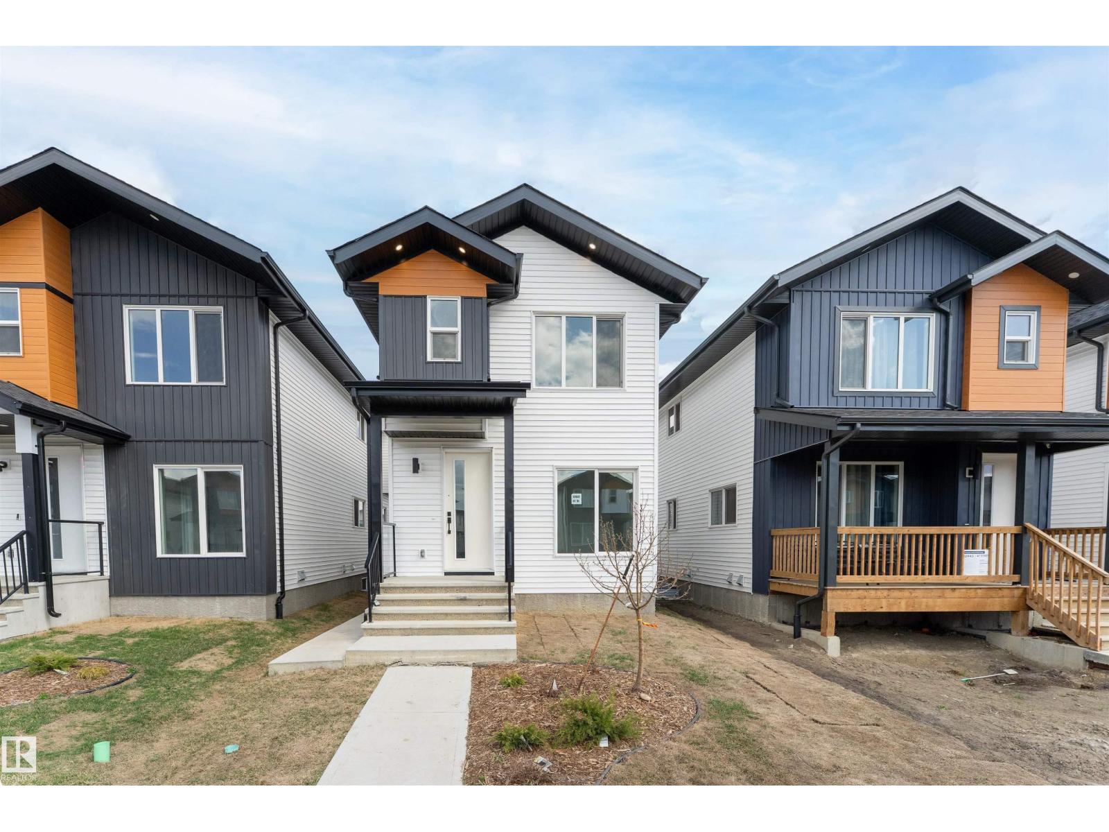 12447 47 ST NW, Edmonton