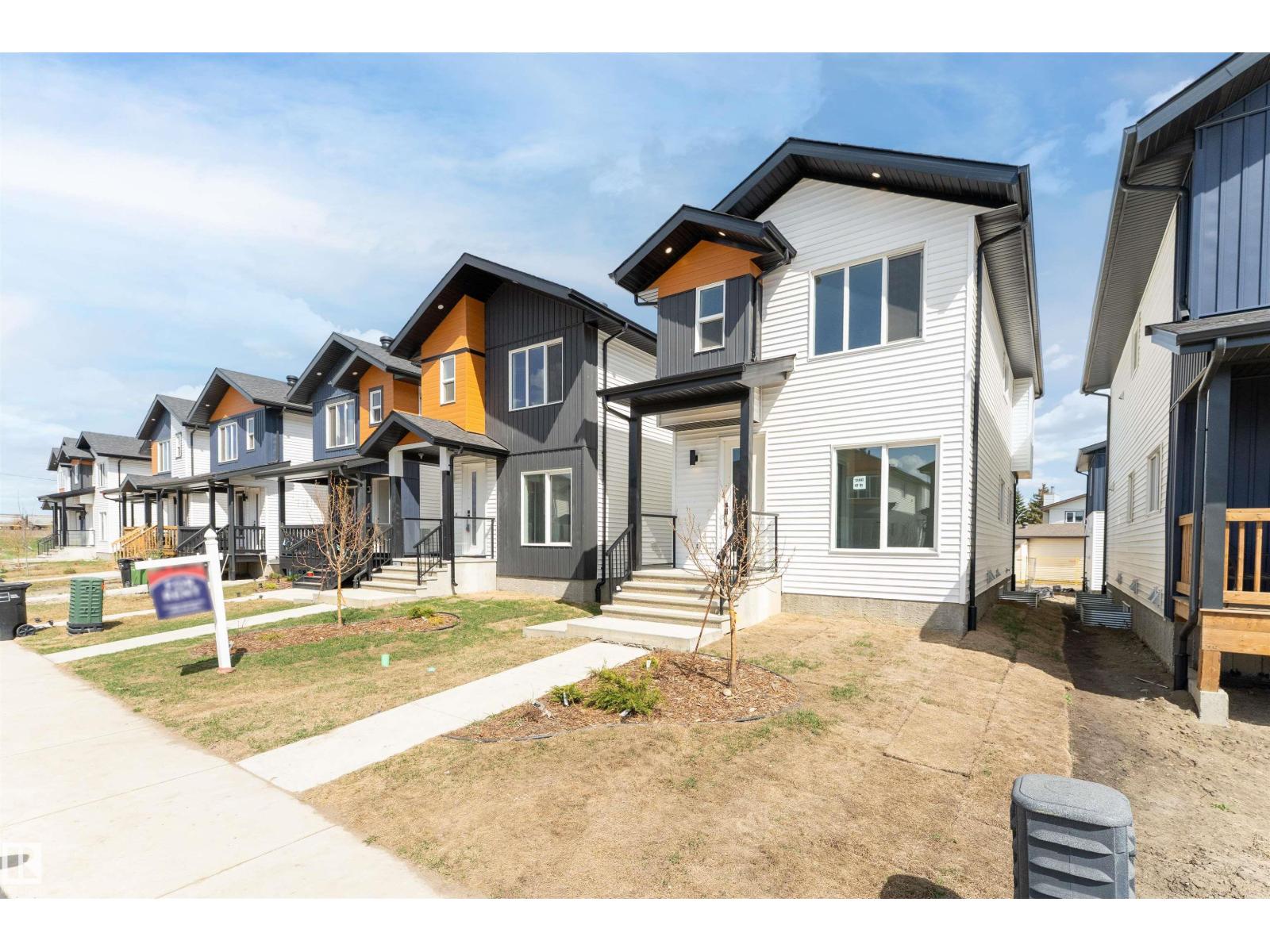12447 47 ST NW, Edmonton
