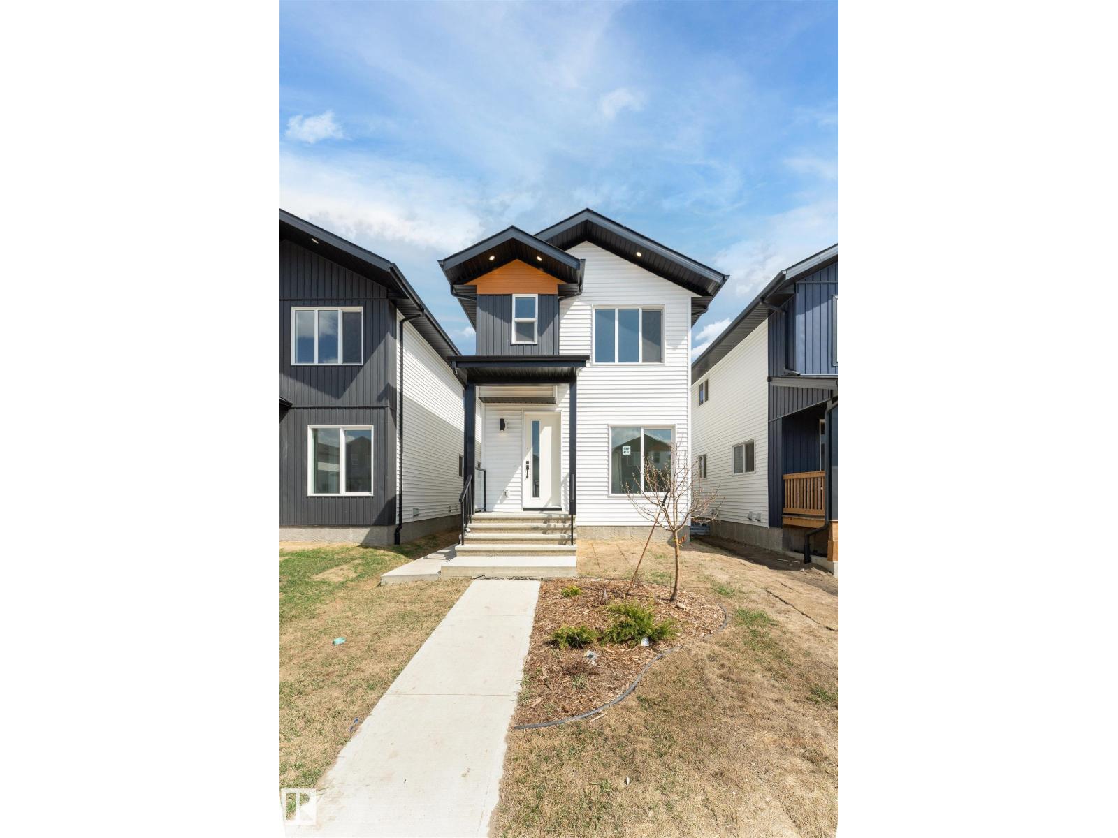 12447 47 ST NW, Edmonton