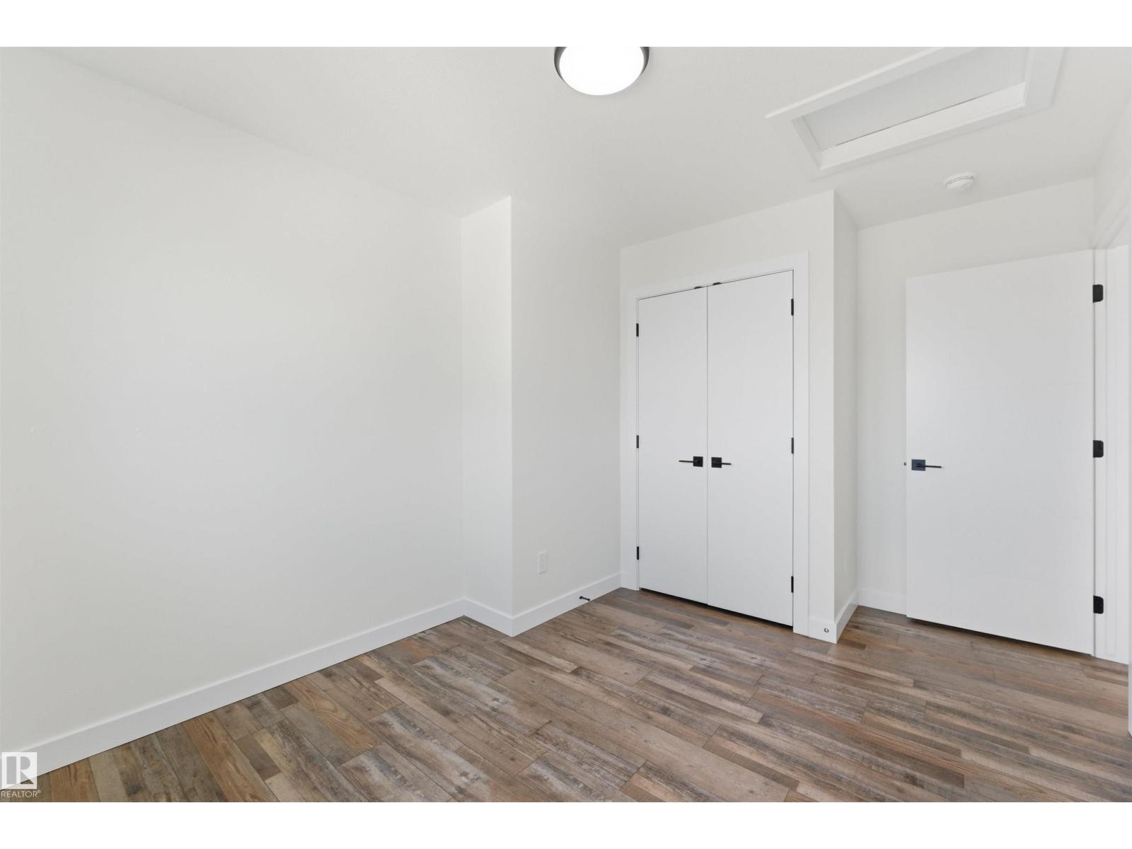 12447 47 ST NW, Edmonton