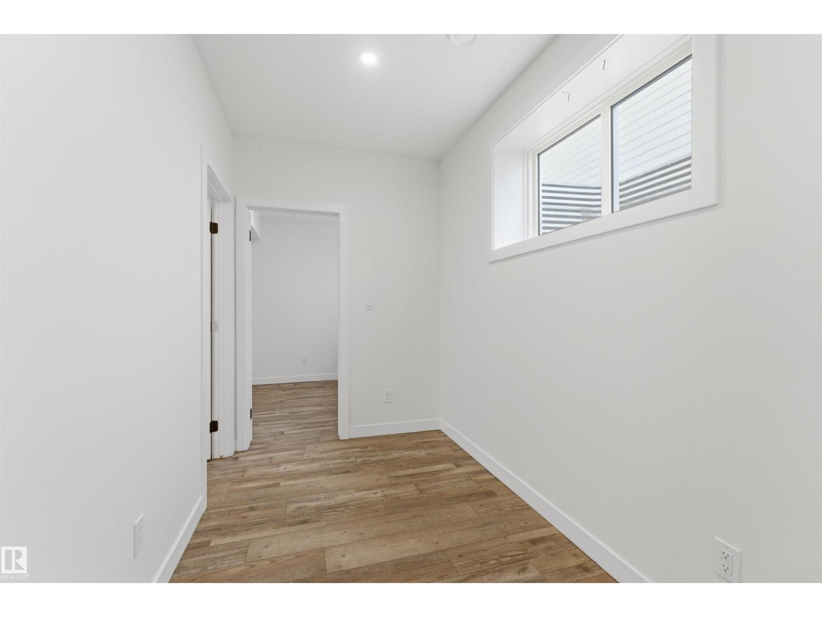 12447 47 ST NW, Edmonton