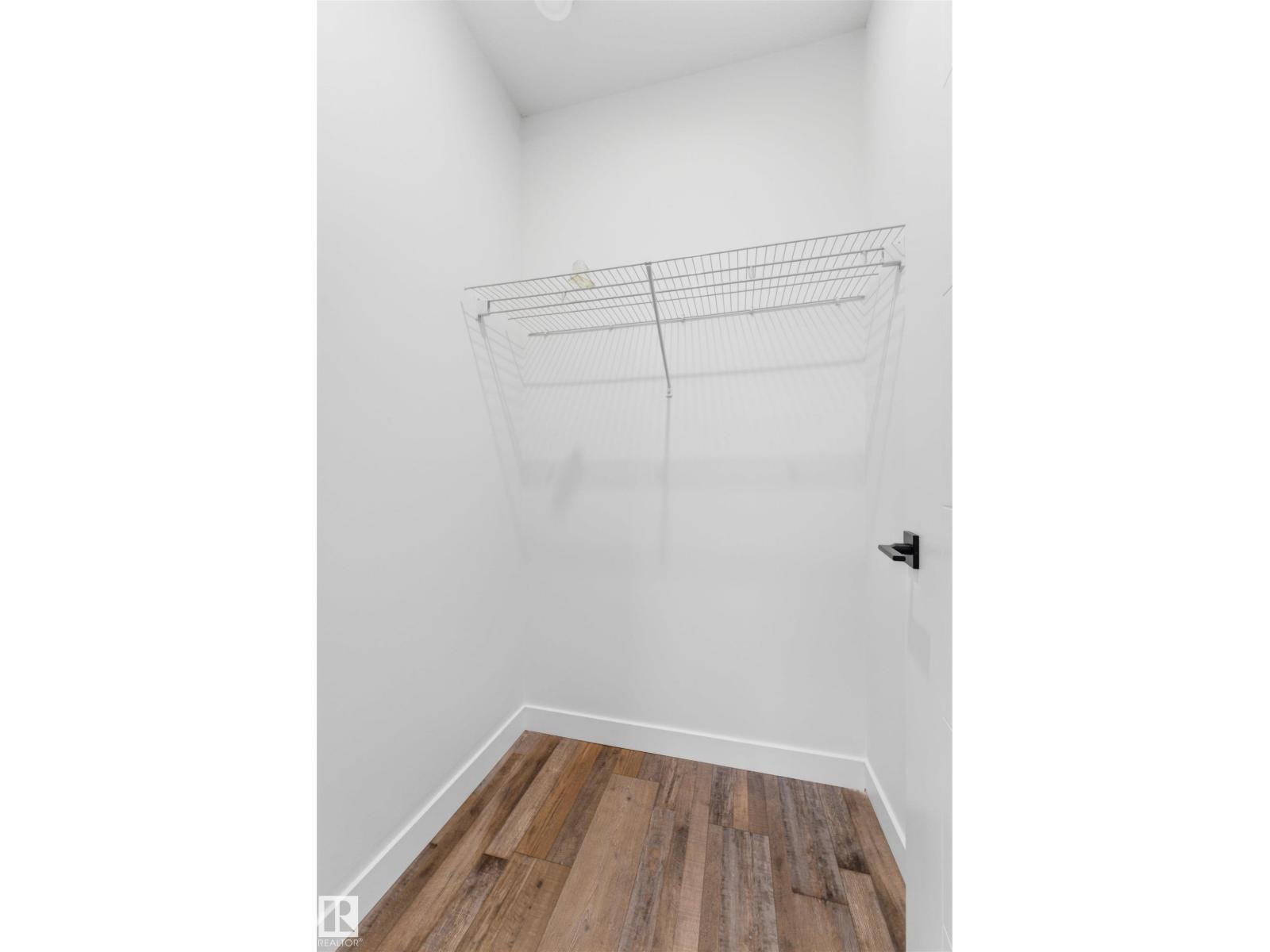 12447 47 ST NW, Edmonton