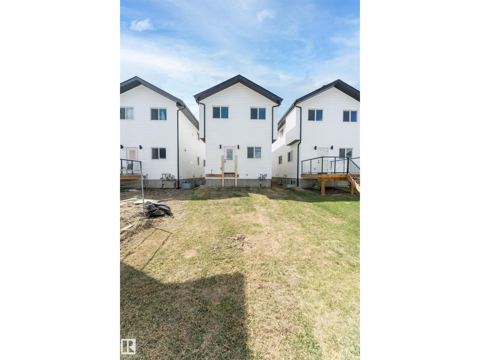 12447 47 ST NW, Edmonton