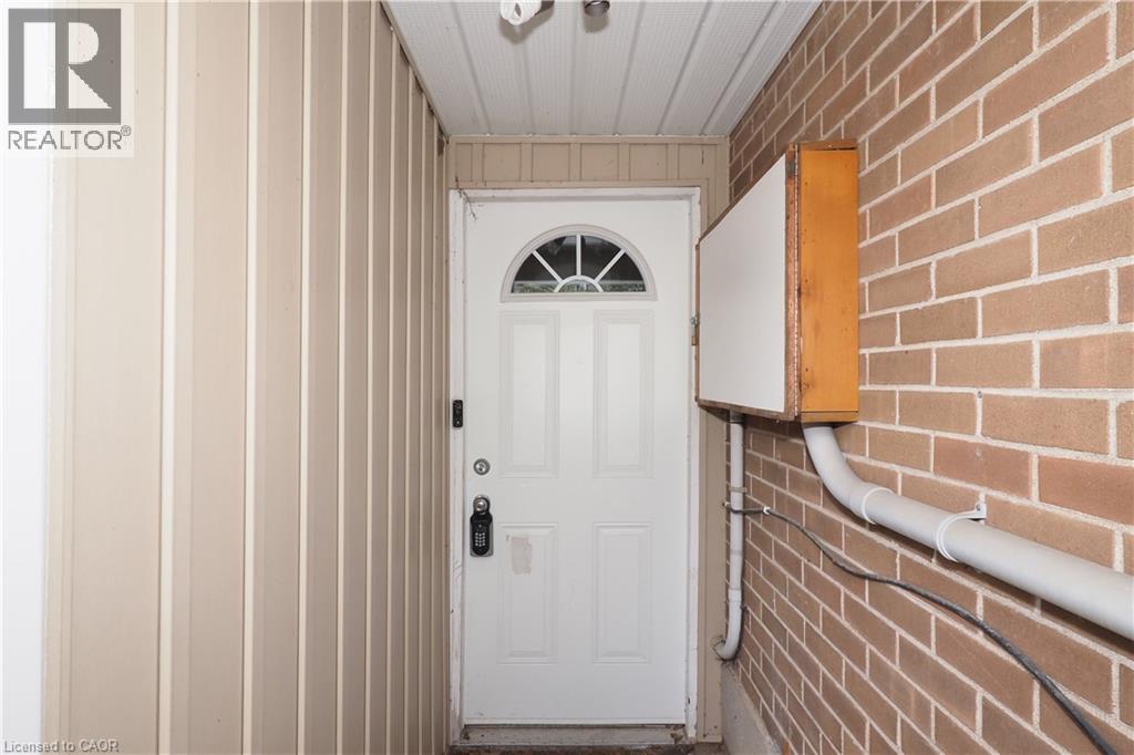196 VERMONT Street Unit# LOWER, Waterloo, Ontario, N2J2M8 — Photo 14