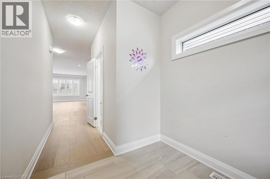 643 WILD RYE Street, Waterloo, Ontario, N2V0G1 — Photo 5