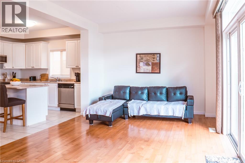 456 BEAUMONT Crescent, Kitchener, Ontario, N2A0C4 — Photo 8