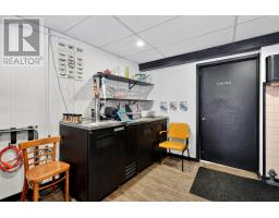 218 Water Street thumbnail 17