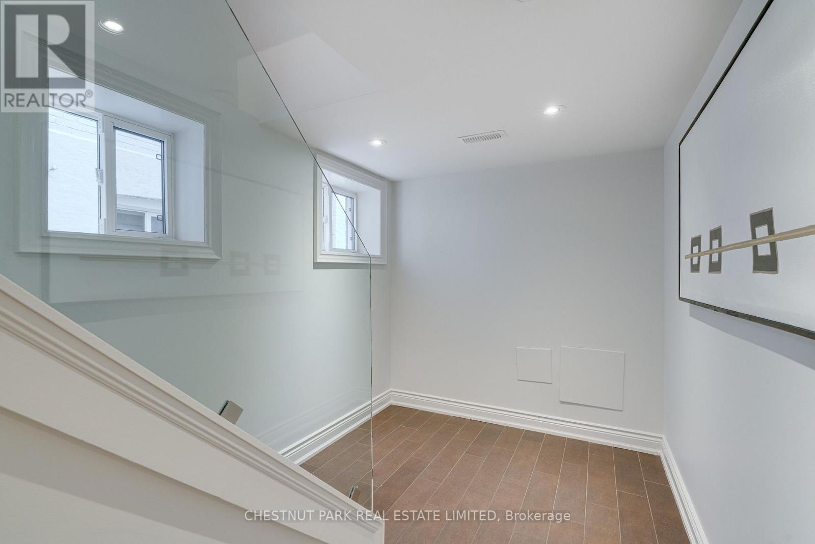 53 GORMLEY AVENUE - 24
