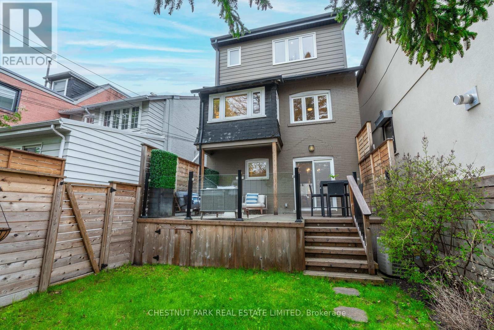 53 GORMLEY AVENUE - 28