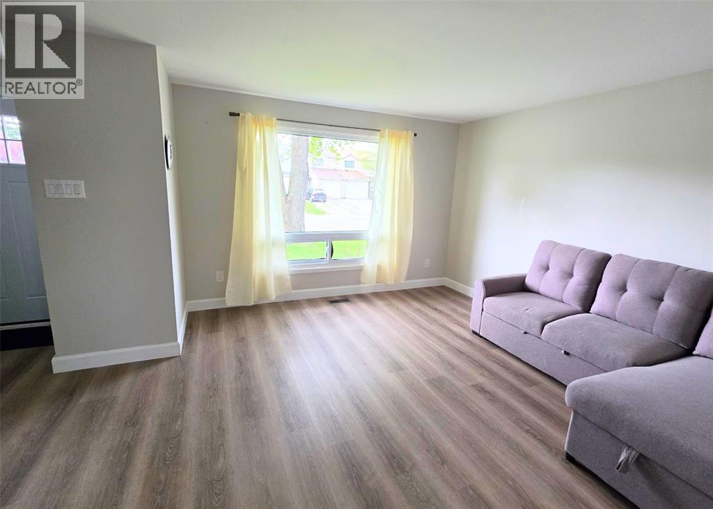 322 Somerset CRESCENT, Sarnia, Ontario, N7S4G1 — Photo 11