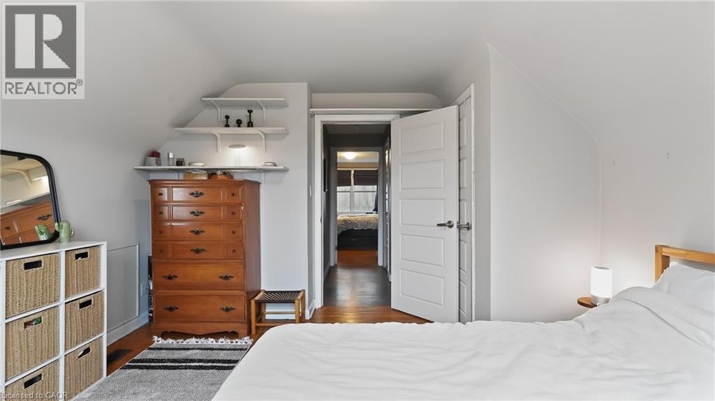 342 EAST 17TH Street, Hamilton, Ontario, L9A4M8 — Photo 10