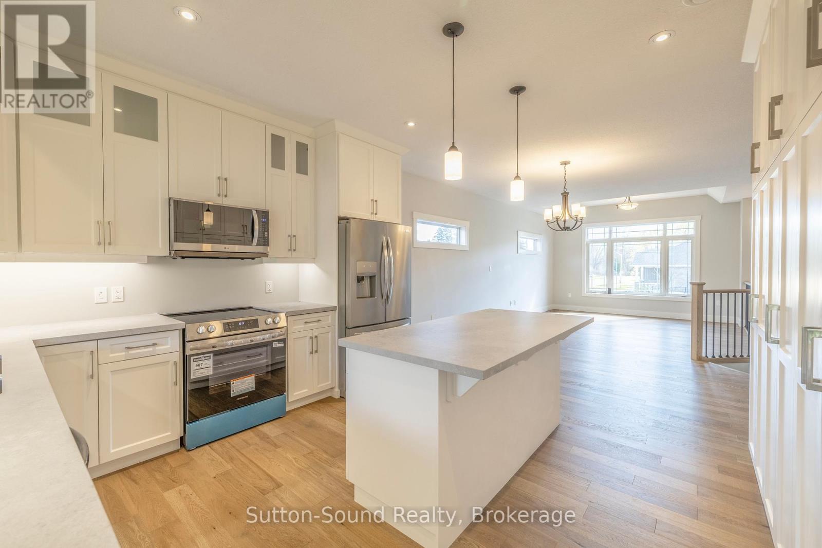 368 5TH AVE A AVENUE W - 13