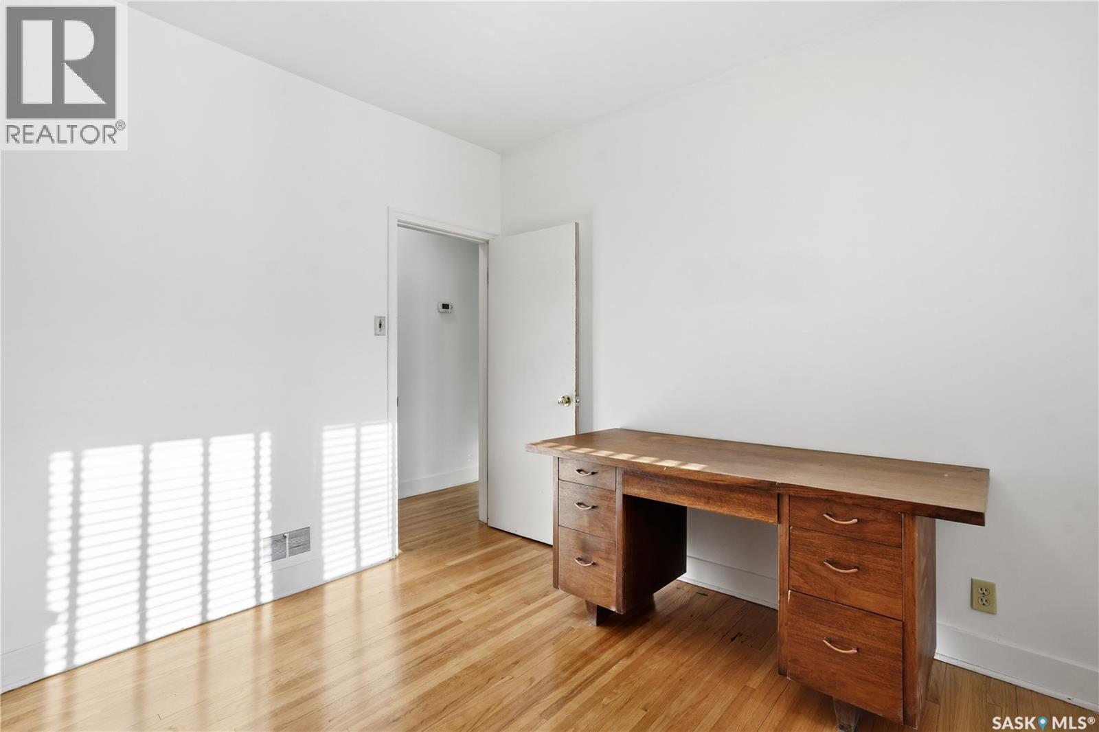 3708 Albert STREET - 20