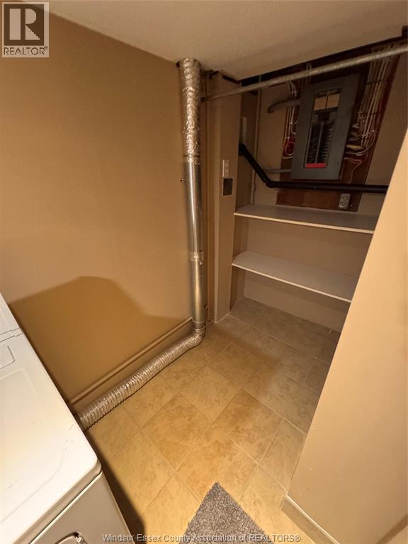 1527 Pierre, Windsor, Ontario, N8X4P6 — Photo 2