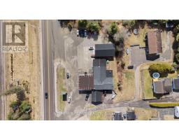 211 King Street, Unorganized Townships, ON P0H2J0 Photo 34