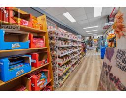 211 King Street, Unorganized Townships, ON P0H2J0 Photo 10