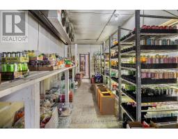 211 King Street, Unorganized Townships, ON P0H2J0 Photo 7