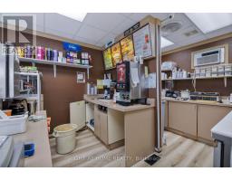 211 King Street, Unorganized Townships, ON P0H2J0 Photo 16