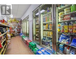 211 King Street, Unorganized Townships, ON P0H2J0 Photo 8