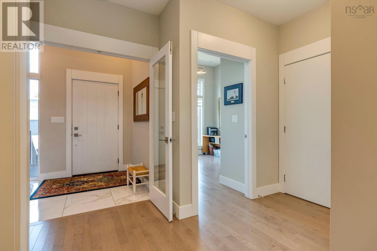 13 Helen Creighton Court - 23