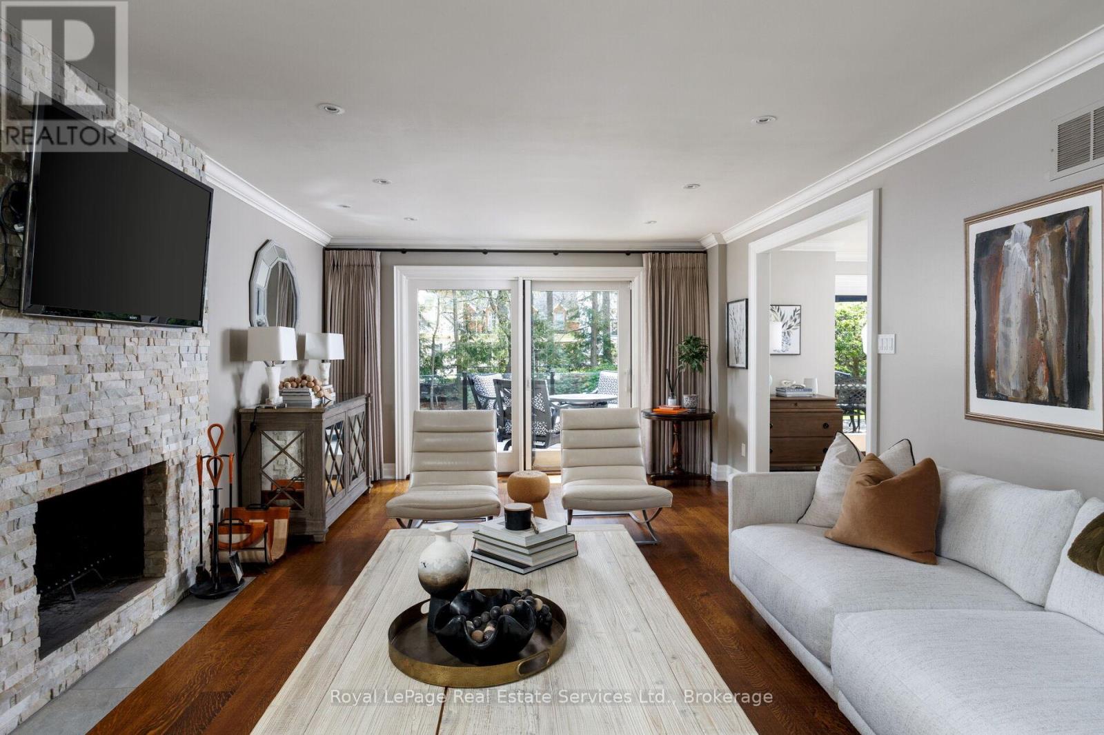 528 MICHAEL TERRACE - 21