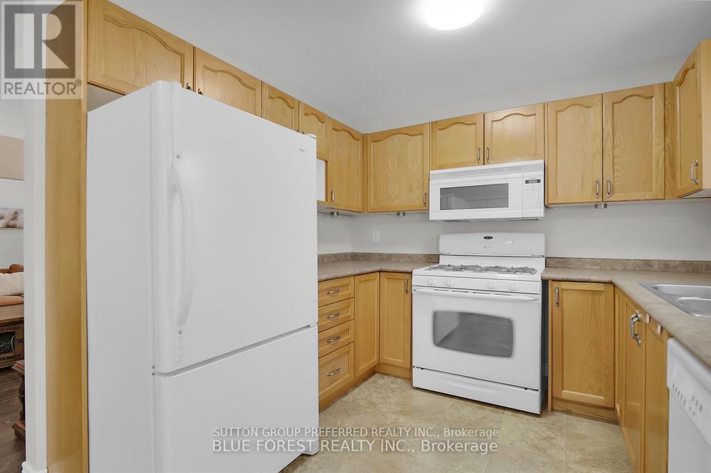 284 EXMOUTH CIRCLE - 12