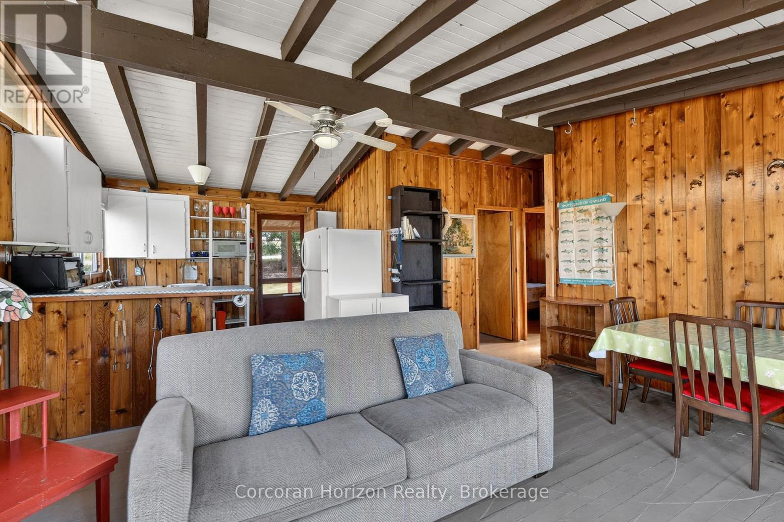 26 WATERSIDE DRIVE - 24