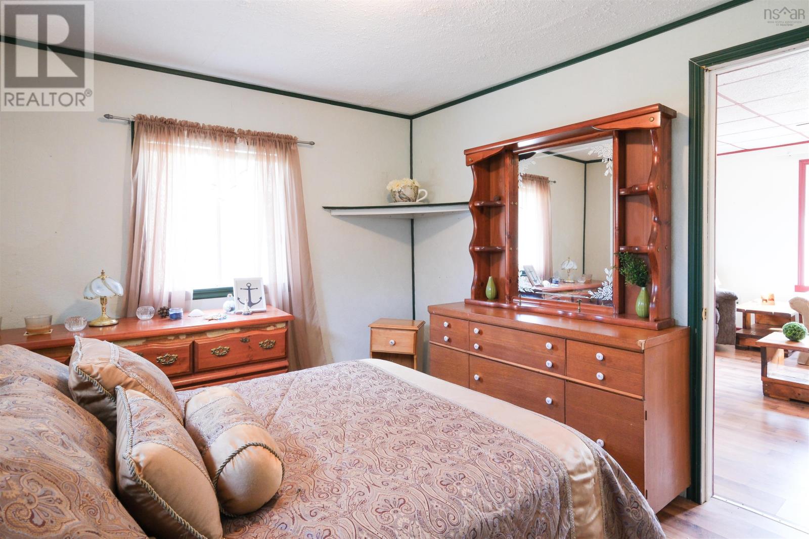Property 16 of 25 of 1851 West Dalhousie Road