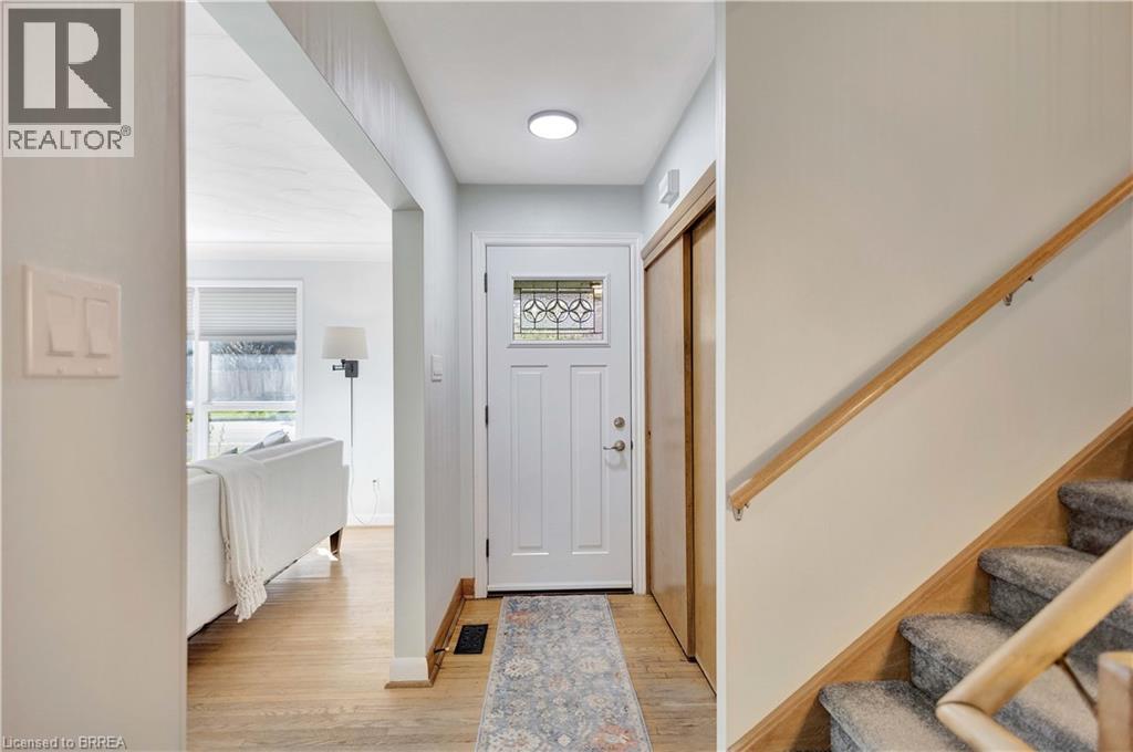 82 FORSYTHE Avenue, Brantford, Ontario, N3R3L8 — Photo 6